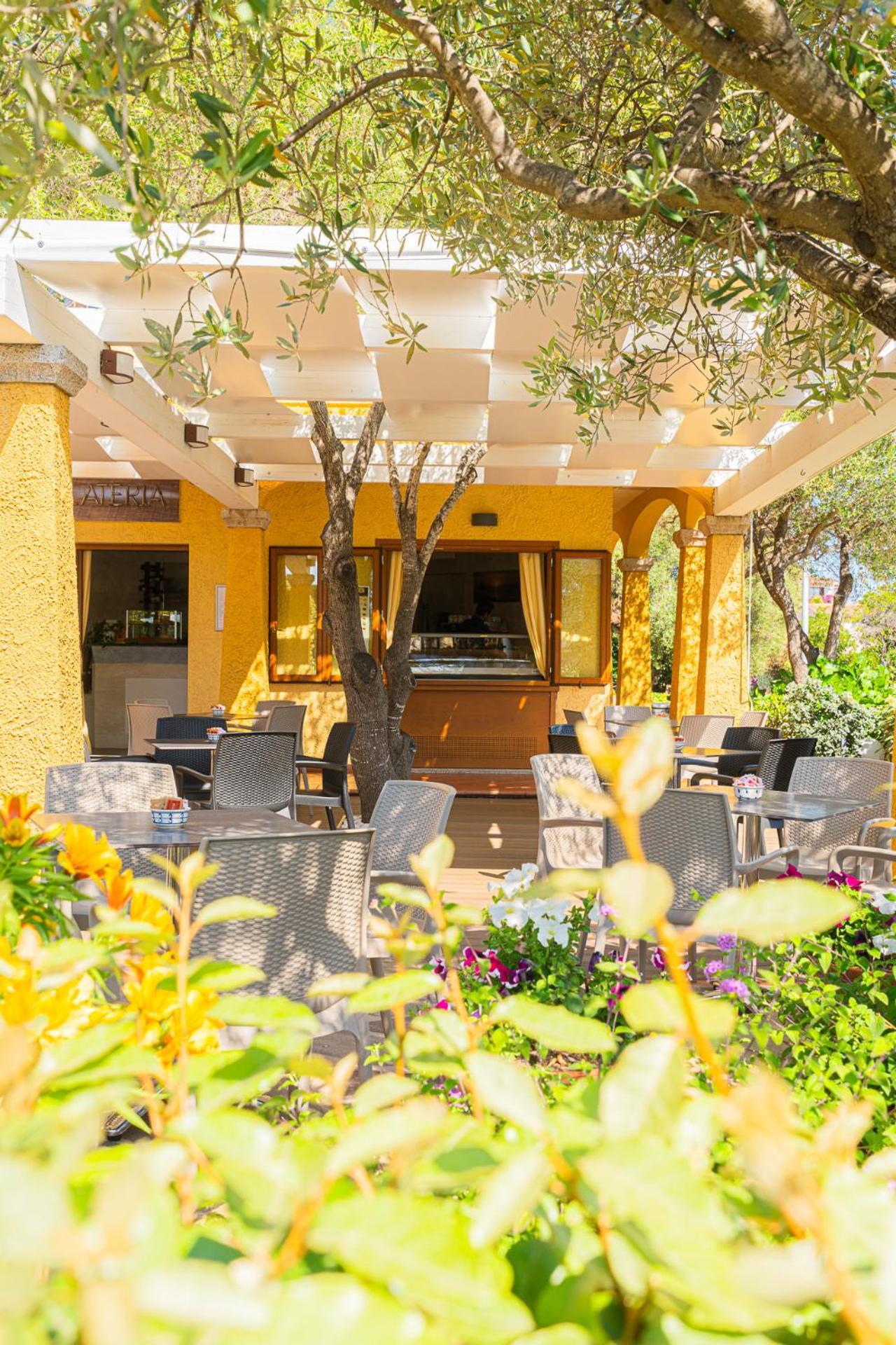 Lu Pitrali Hotel 3*