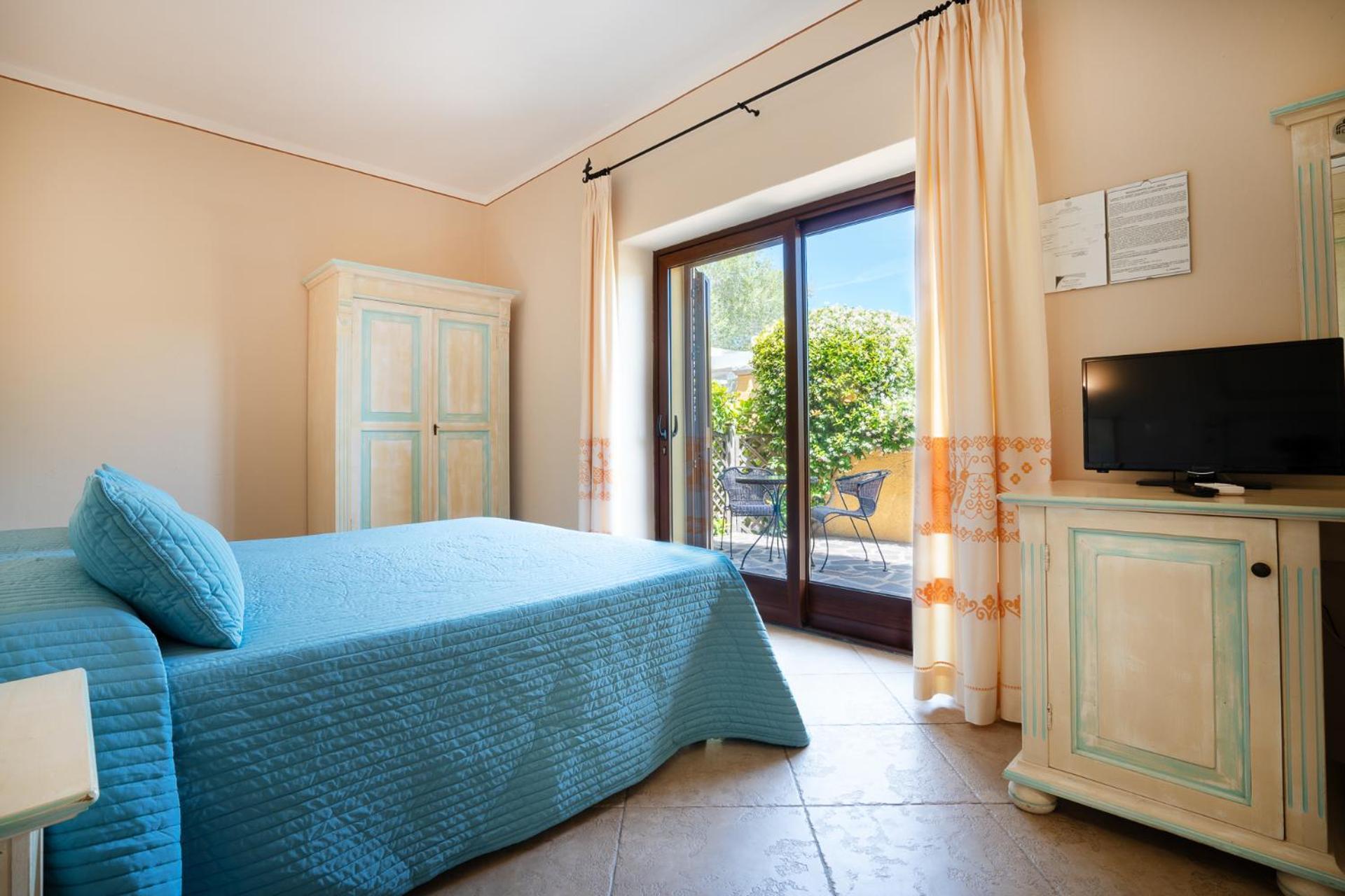 Hotel Lu Pitrali San Teodoro (Sardinia)