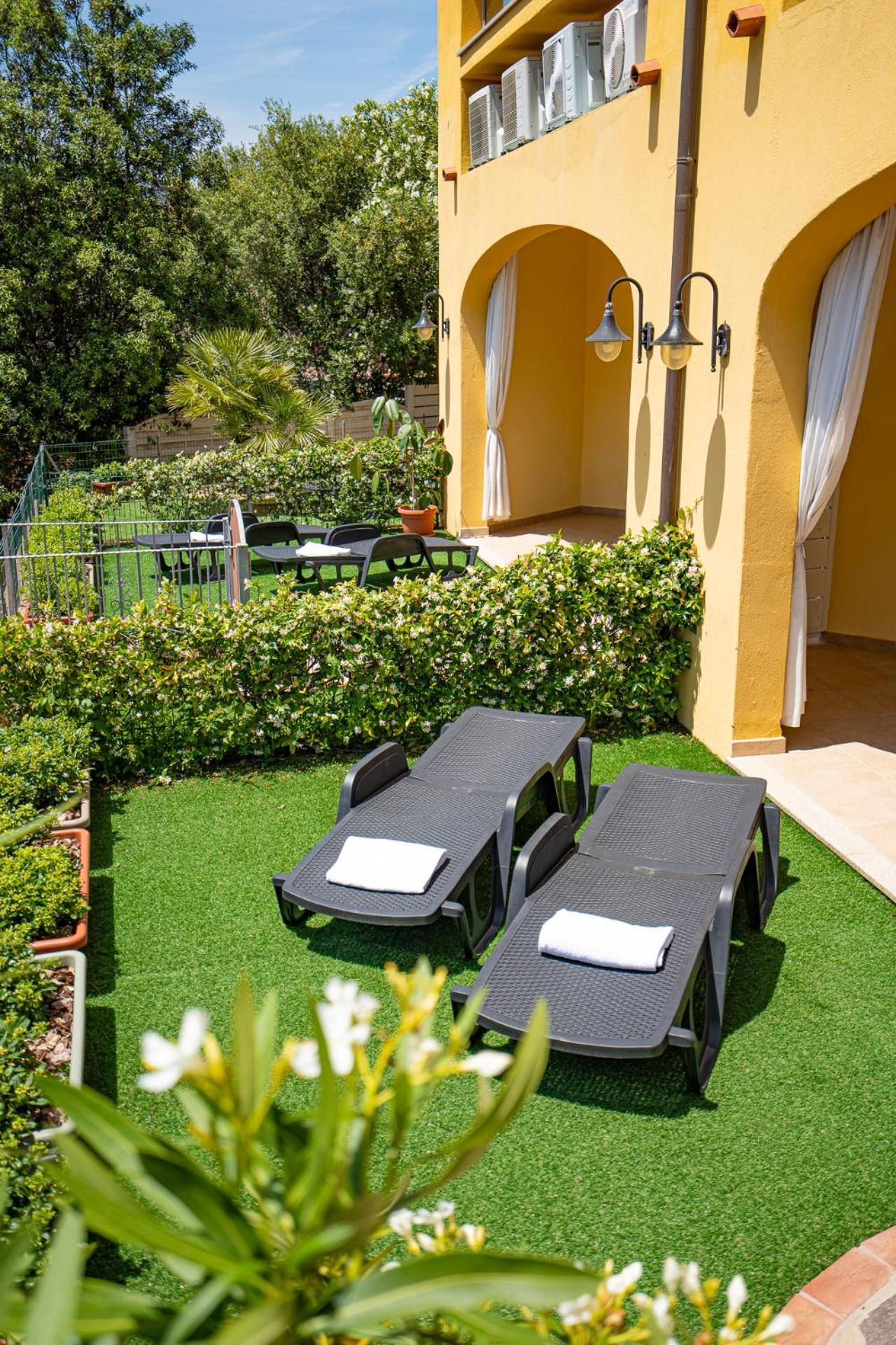 Lu Pitrali Hotel 3*